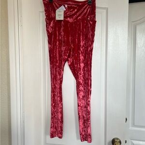 BRAND NEW fabletics crushed velvet crossover leggings size 1X